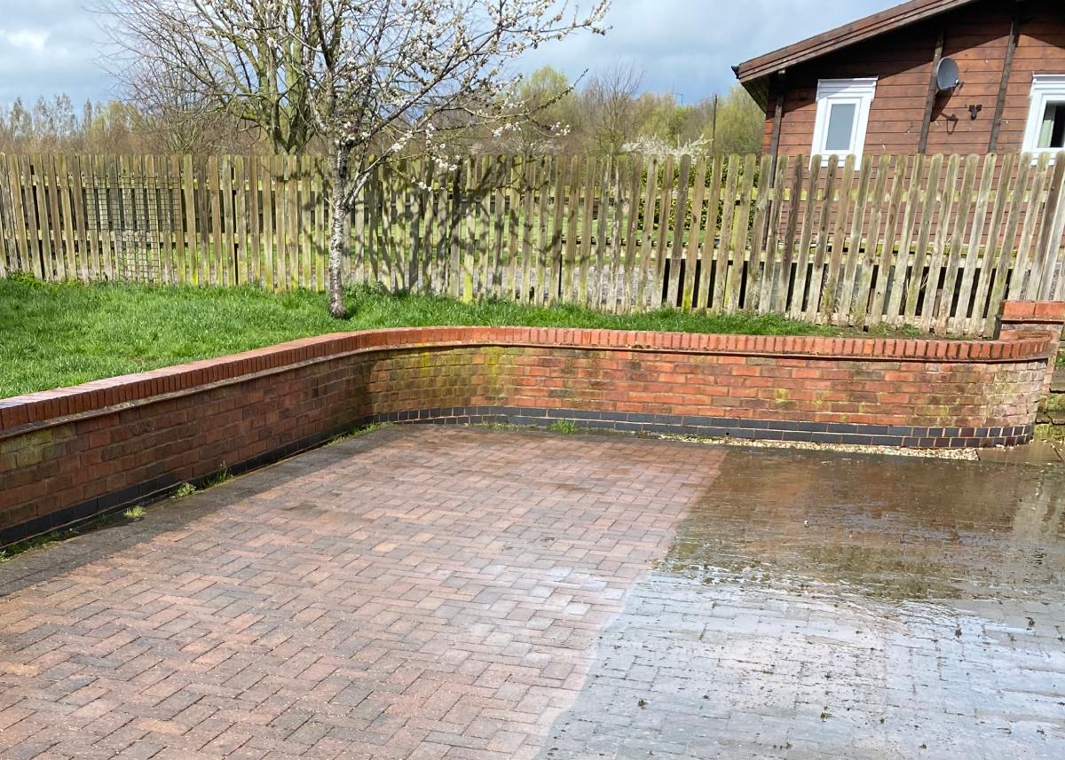 Professional Driveway Cleaning in Staffordshire, Derbyshire and Leicestershire Professional Driveway Cleaning in Staffordshire, Derbyshire and Leicestershire