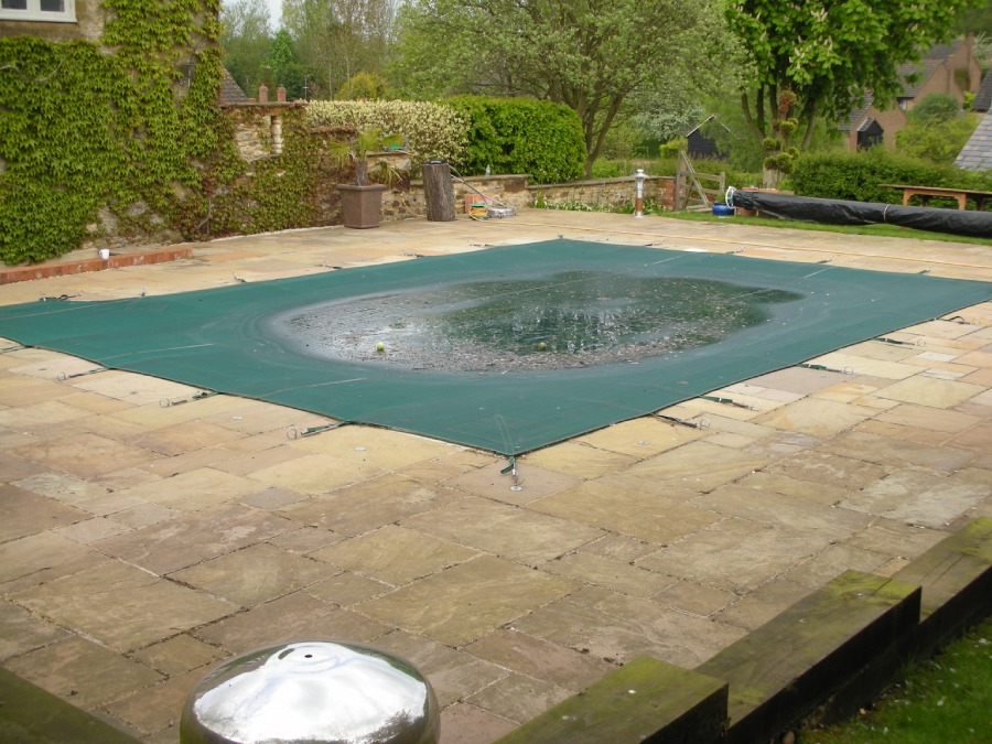  Professional Driveway Cleaning in Staffordshire, Derbyshire and Leicestershire 